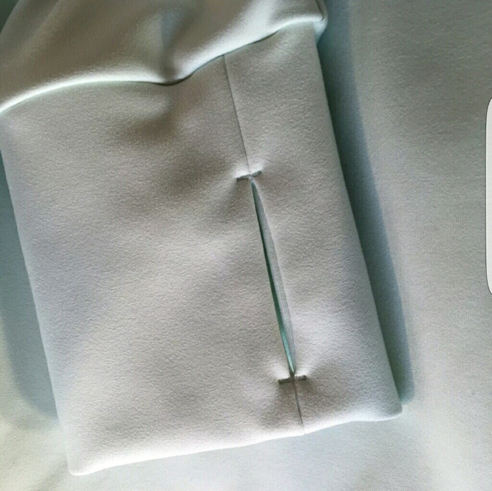 Athleta pullover - Picture 3 of 8